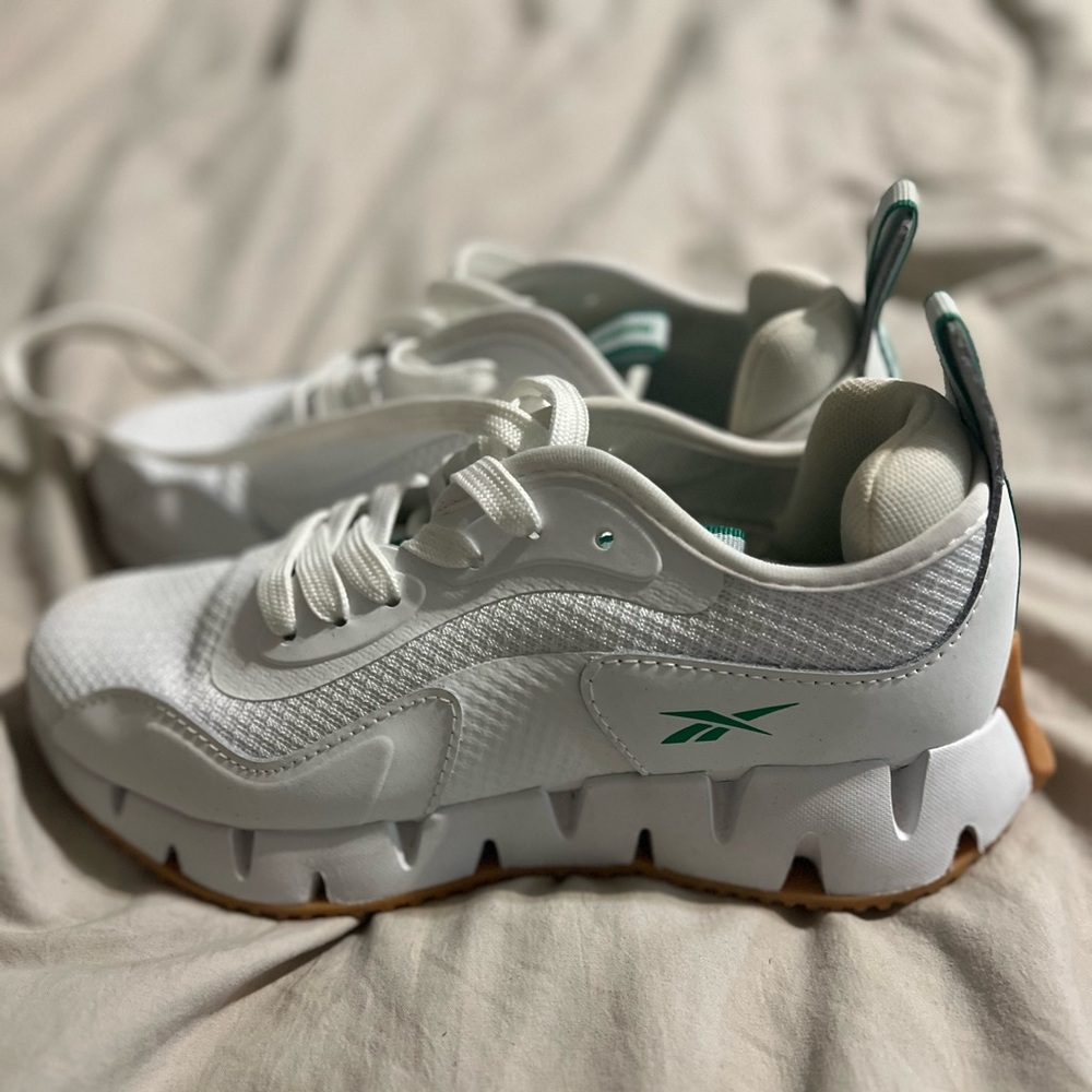 Women’s Reebok athletic shoes, size 7
